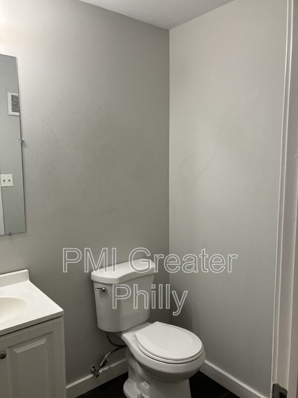 Photo - 332 N 62nd St