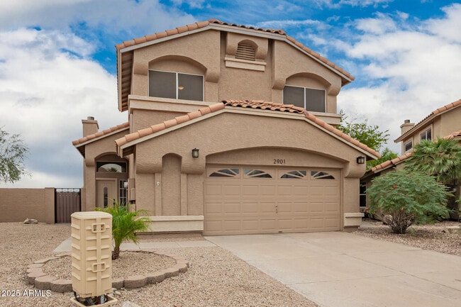 Photo - 2901 E Woodland Dr