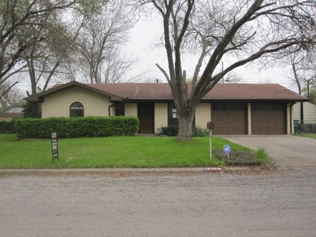 Building Photo - Charming Bel-Air Addition Home – 4BR/2BA +...