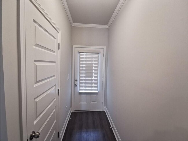 Photo - 3855 Brookburn Pk