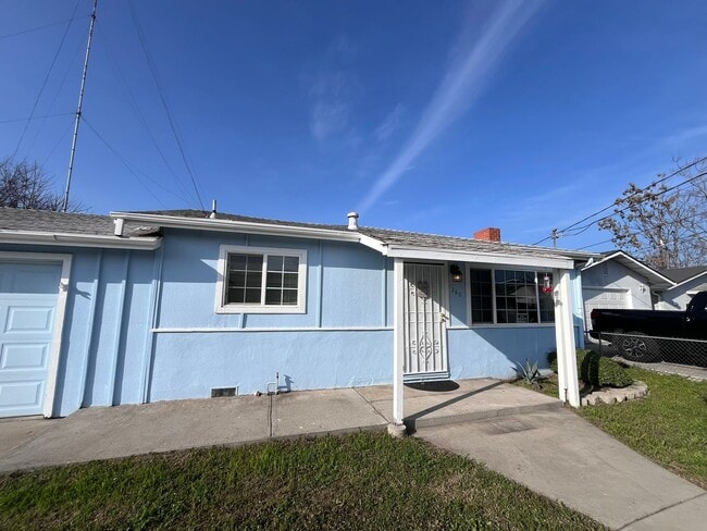 Photo - Move in Special see Ad