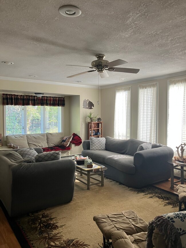 Photo - 2080 Town Rd 544