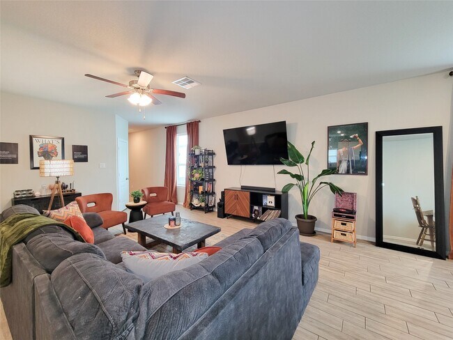 Photo - 24802 Winema Wds Ln