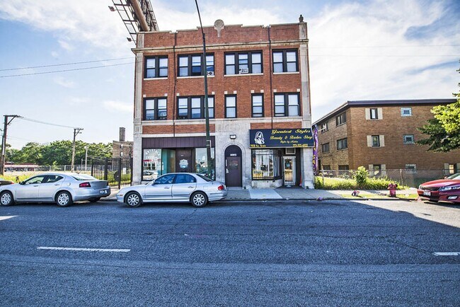 Photo - 7929 S State St Chicago, IL 60619