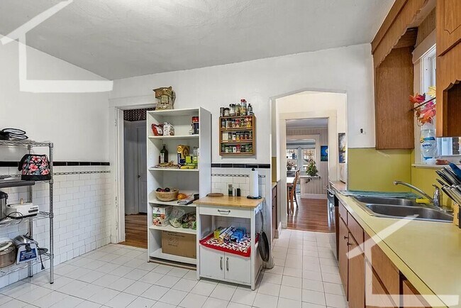 110 Colborne Rd