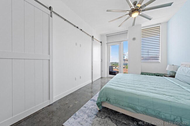 Photo - 1617 N Flagler Dr Unit 801
