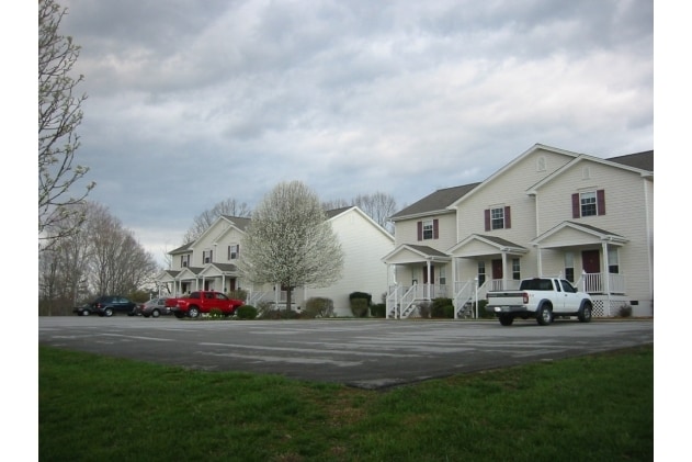 Photo - 3875 Erwin Hwy Apartments