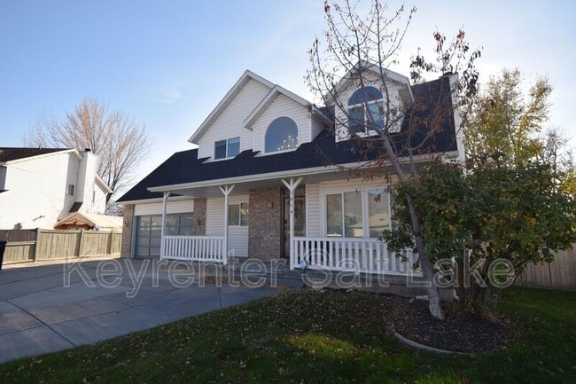 Photo - 1814 Whisperwood Cir