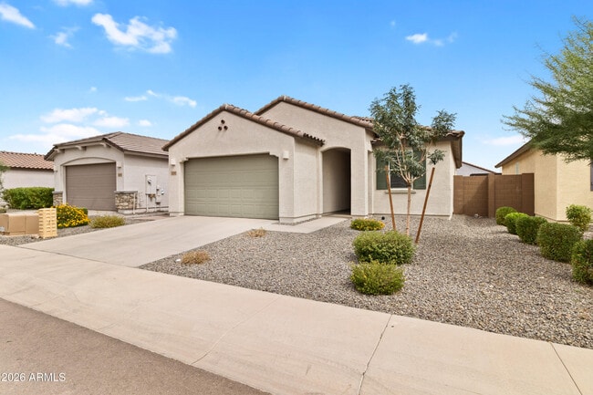 3236 Juniper Cyn Dr