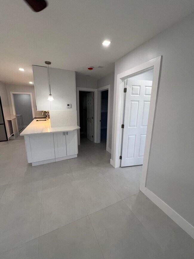 Photo - 4951 SW 28th Terrace