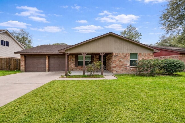 Building Photo - 12510 Hunting Brook Dr