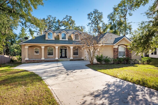 Executive Home in Yulee - Executive Home in Yulee