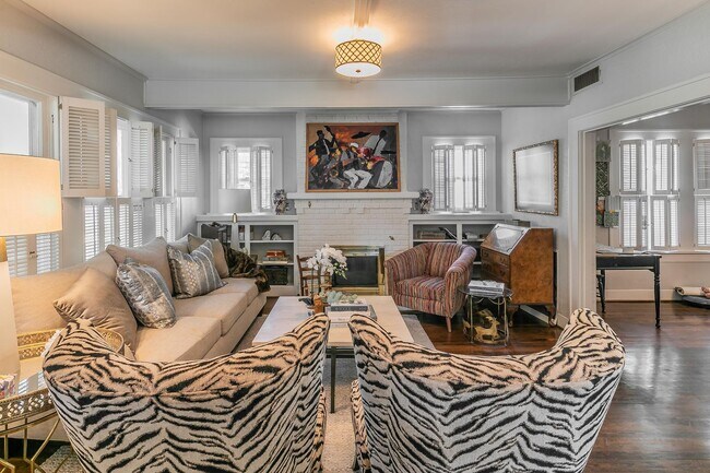 Photo - Charming Bungalow - Arlington Heights