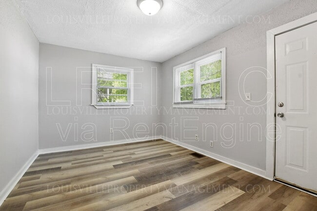 Photo - 4217 Grand Ave