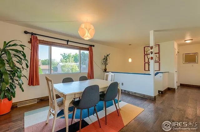 Photo - 2537 W Laurel St