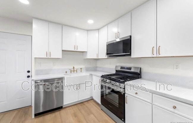 Photo - 736 18th St