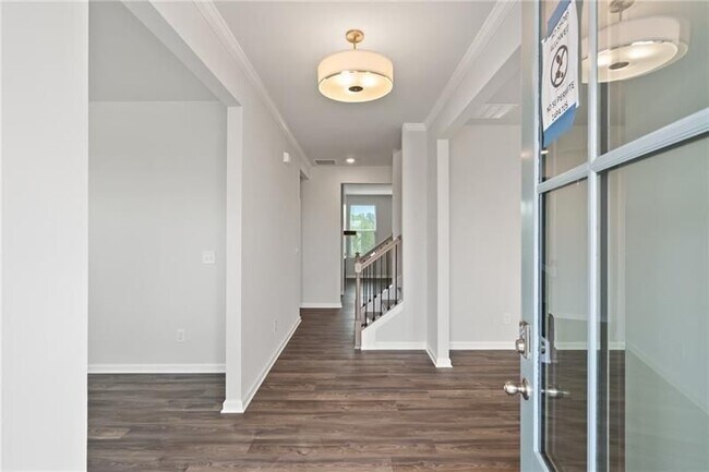 Photo - 4945 Shipley Ave