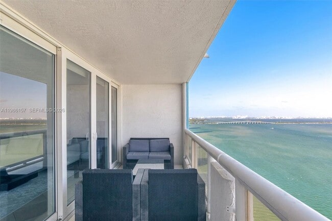 Photo - 1717 N Bayshore Dr Unit a3332