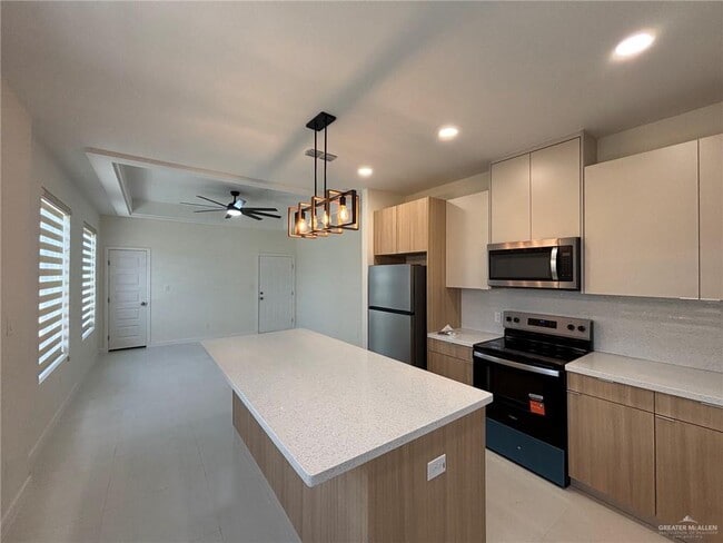 2102 Selena St Unit 2