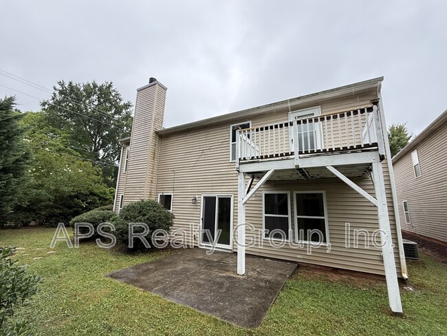 Photo - 4209 Oak Pointe Dr