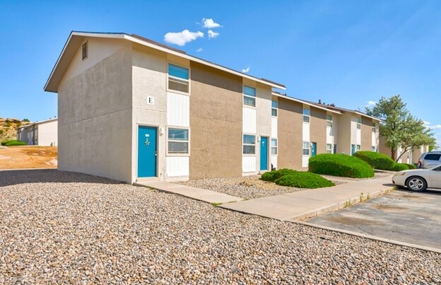 Sagebrush Place Apartments - Sagebrush Place Apartments