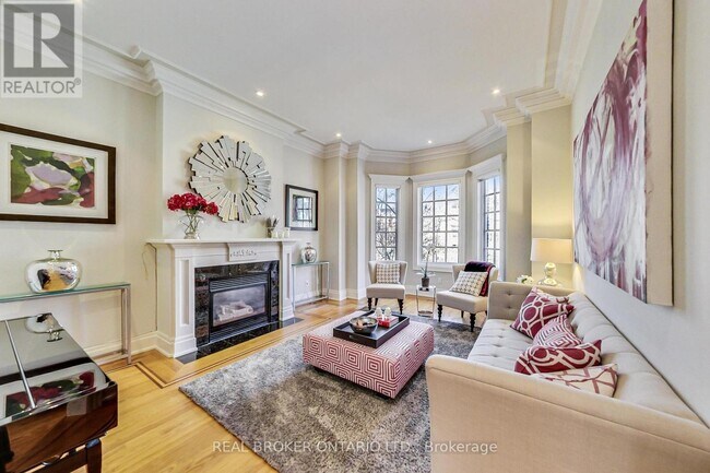 Photo - 21 Farnham Ave