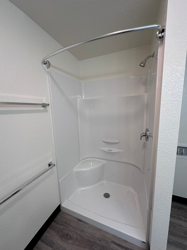 Appian Way Apartments