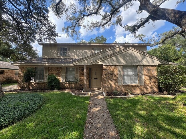 Photo - 122 Camellia St