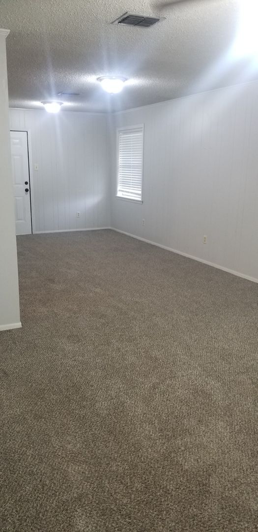 Photo - 4 bedroom 1 1/2 bath