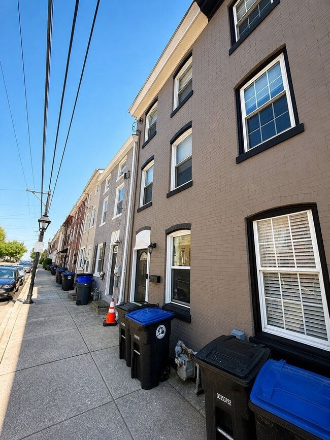 Building Photo - Fantastic 3 Bed/2 Bath Home Available In Conshohocken