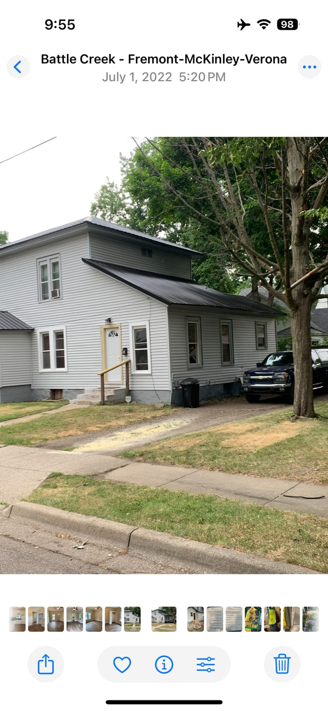 Photo - 25 Sherman Rd