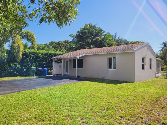 Photo - 1500 NW 6th Ave