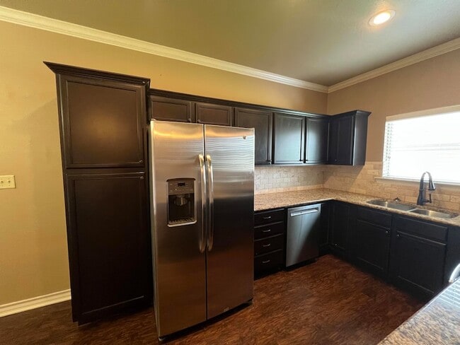 Photo - 10509 Quinton Ave Unit B