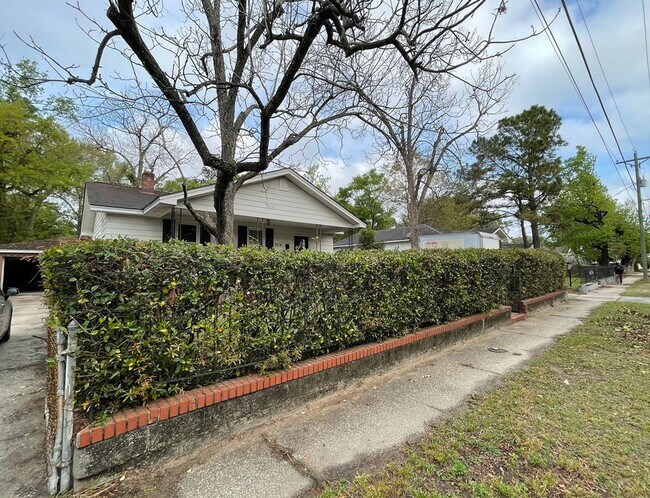Building Photo - Available now. Totally remodeled 3 BR/2 BA...