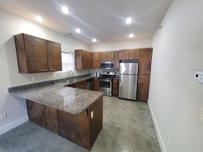 Photo - 1241 Oakland Ave Unit 101