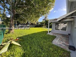 Photo - 6660 NW 25th St