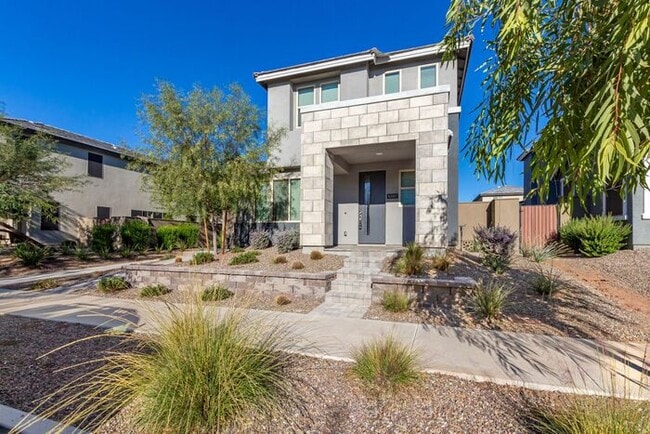 Photo - Rare end lot!