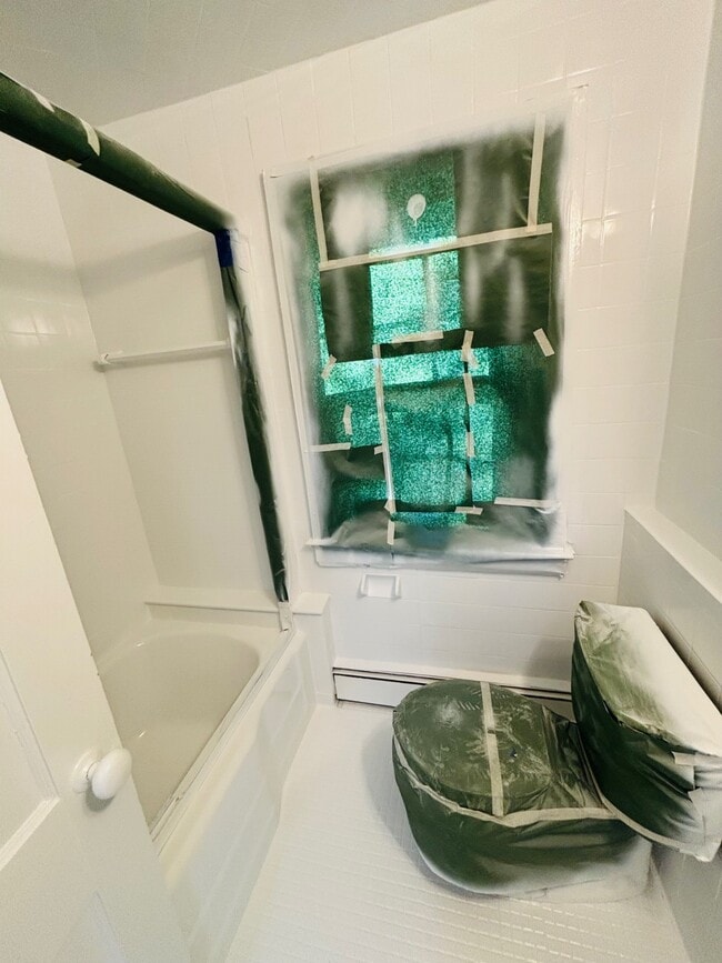 Photo - 154 Hegemans Ln