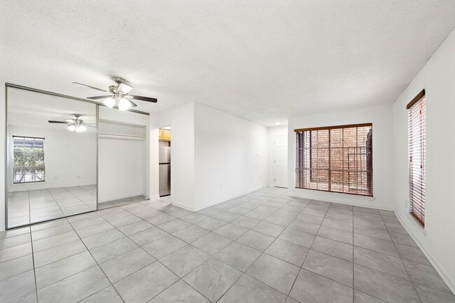 Photo - 711 Holiday Dr Unit 75