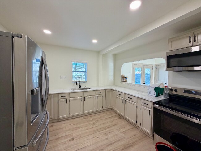 Photo - 4241 Starlite Ln