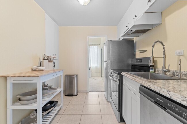 Photo - Charming 1BR Condo in Honolulu