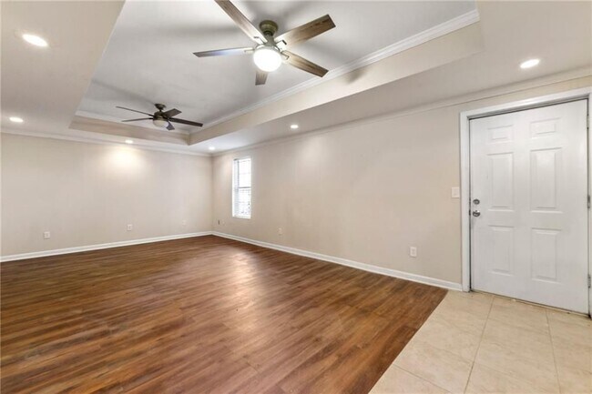 Photo - 748 Prada Ct NE