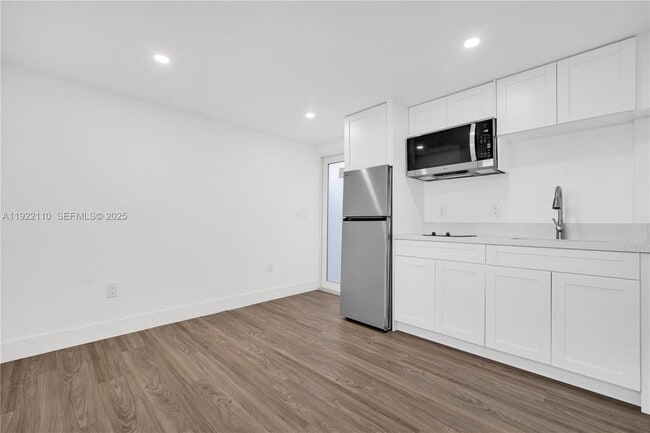 Photo - 4701 SW 104th Ct Unit 4