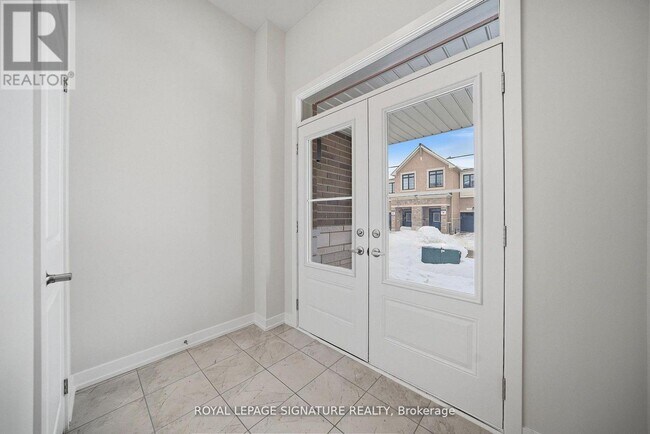 Photo - 1201 Dartmouth Cres