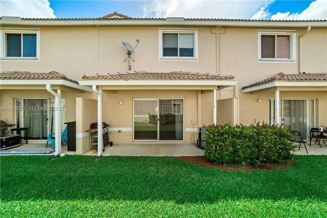 Photo - 5905 Abbey Rd