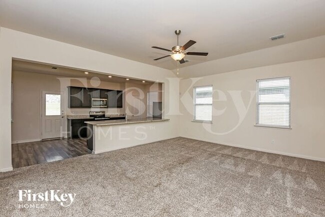 Photo - 173 Banjo Trl