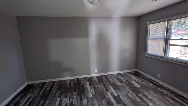 Photo - 1025 S St Clair St Unidad 1027