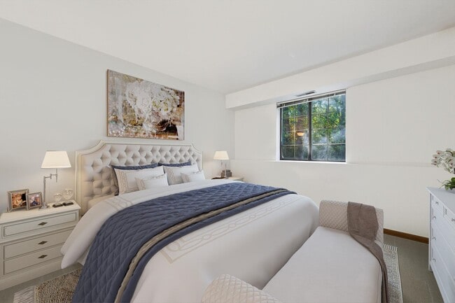 Photo - Cameron Heights Associates LLC