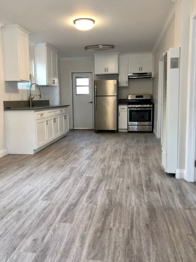 Photo - 652 S Mathews St Unit 2508 Inez