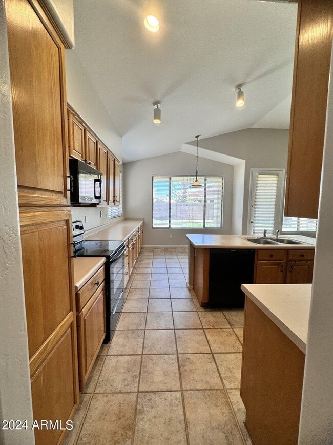 Photo - 1795 W Canary Way